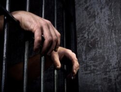 Jebol Jendela Besi, Empat Tahanan di Solok Berhasil Kabur