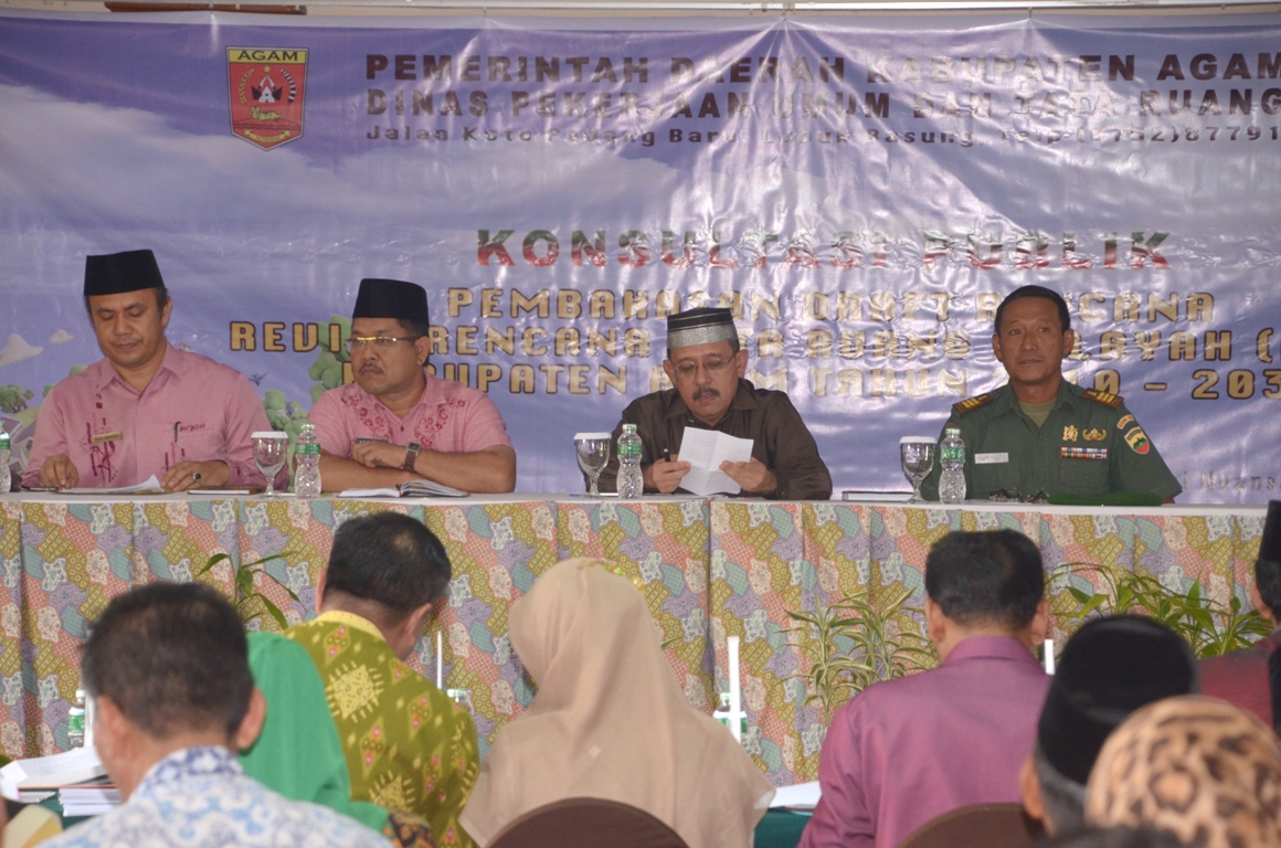 Konsultasi publik penyusunan RTRW Agam di Hotel Nuansa Maninjau, Kamis (14/9/2017).
