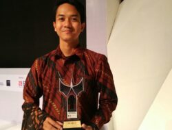 Putra Tanah Datar Juara Desain Motif Batik Minang