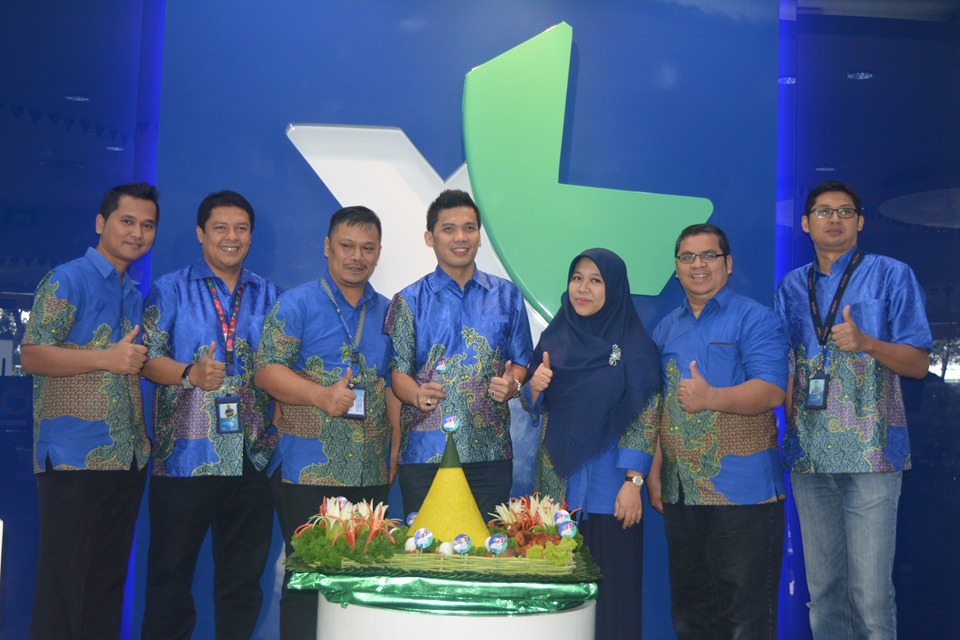 Manajemen XL Axiata area Sumatera dalam HUT XL ke 21 Oktober 2017 yang lalu di Graha XL Medan. Foto : Istimewa