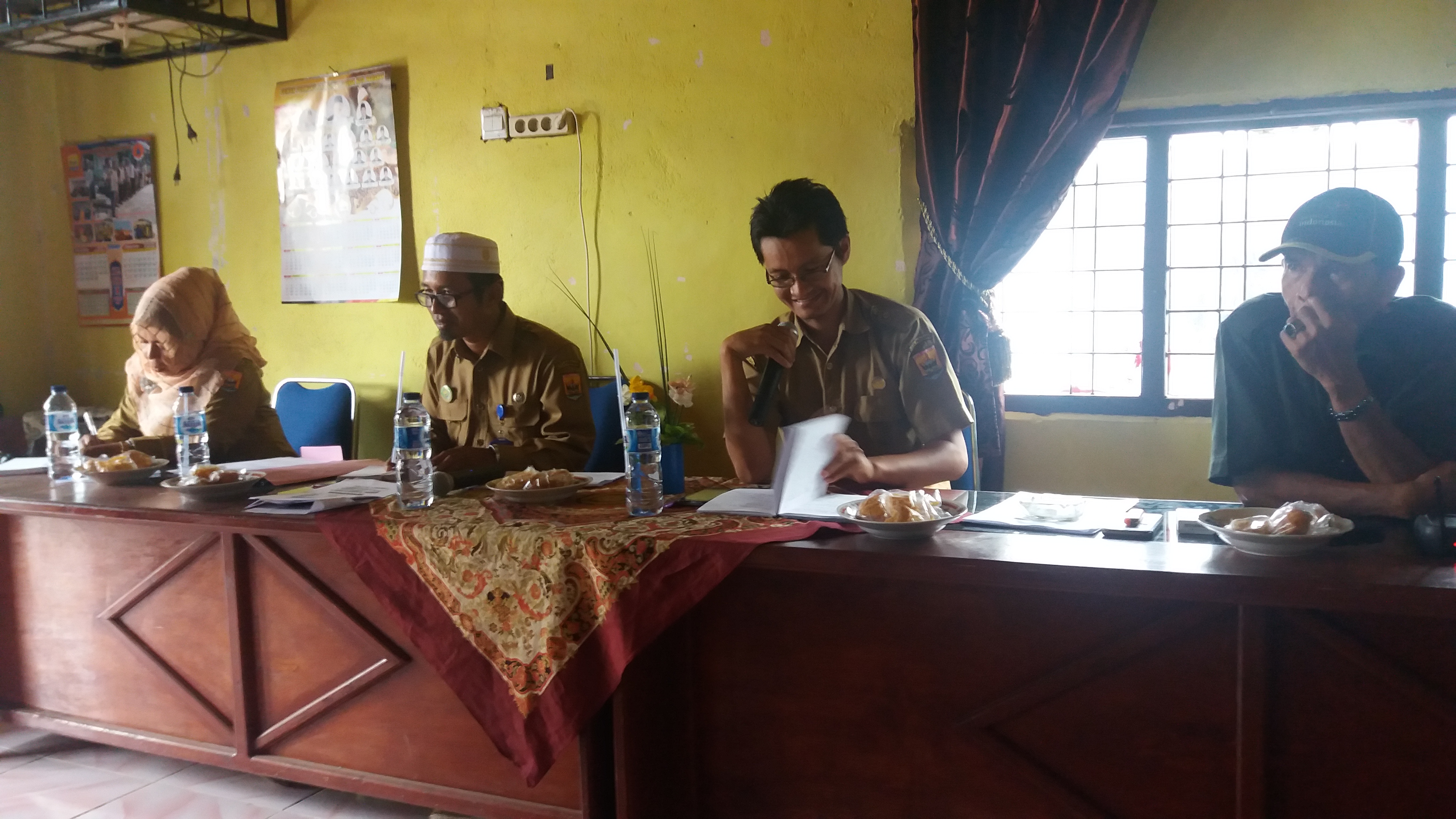 Pembentukan Posludes (Posko Penyuluhan Desa) Desa Naras I Kota Pariaman, Selasa (9/1/2018).