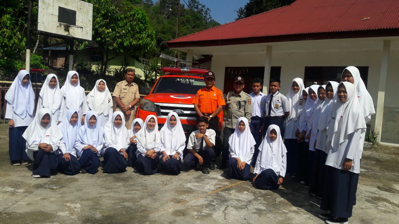 Pembentukan Kelompok Siaga Bencana Sekolah di Kabupaten Agam. Foto : Istimewa