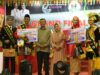 Bupati Solok Gusmal dan Ketua Dekranasda Desna Devi Gusmal foto bersama dengan pemenang uda dan Uni 2018