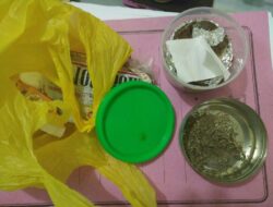 Pemuda Ini Simpang Ganja dalam Kotak Pomade