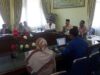 Pertemuan klarifikasi PT Bumi Minang Pertiwi bersama Kakanwil Kemenag Sumatera Barat terkait adanya ratusan jamaah yang terlantar di Malaysia dan Arab Saudi, Minggu (1/4/2018). Foto : Istimewa