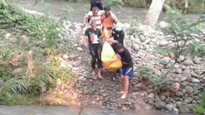 Warga Kembali Temukan Satu Korban Hanyut Sungai Lembang Solok