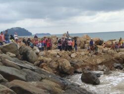 Pria Asal Solok Hilang di Pantai Padang