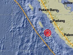 Gempa Mentawai Akibat Thrust Fault
