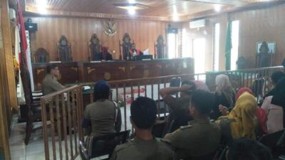Salahi Aturan Perda, Dua Pemilik Kafe di Solok Disidangkan