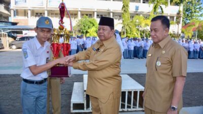 Sekda Minta Siswa SMA Siapkan Diri Hadapi Soal UN Berstandar Internasional