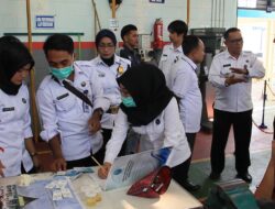 Siswa Pelatihan BLK Padang Jalani Tes Urine