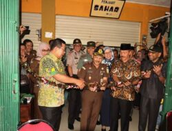 Pertama di Indonesia, Kajari Bawa Anggotanya Masuk Pasar, Ini yang Dilakukan M Fatria