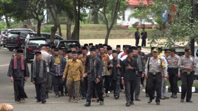 Polemik Penobatan Raja Alam Berlanjut, Limbago Sakato Alam Datangi Kantor Bupati