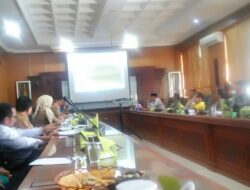 Wabup Zuldafri Darma : Penataan Pasar Batusangkar Harus “Dikeroyok”