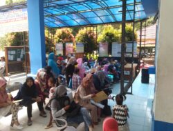 Tingkatkan Pelayanan, Disdukcapil Kabupaten Solok Cetuskan Inovasi Ketuk Pintu