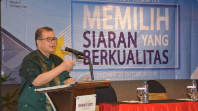 Nasrul Abit Ajak Masyarakat Lebih Selektif Memilih Siaran Televisi