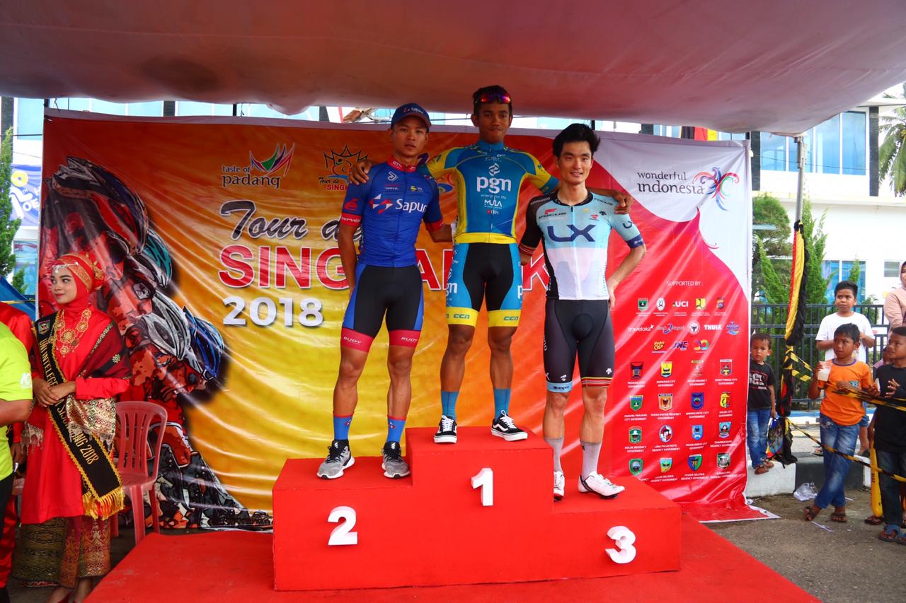 Juara etape pertama Tour de Singkarak 2018. Foto : Putri Caprita