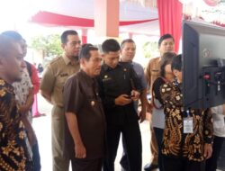 Bupati Sijunjung Tinjau Pelaksanaan Tes CPNS di Kubung Tigo Baleh, Solok