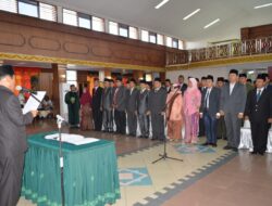 Bupati Sijunjung Lantik 105 Pejabat Eselon III dan IV