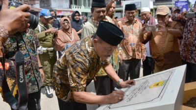 Wakil Bupati Tanah Datar Resmikan Pasar Nagari Rao-Rao