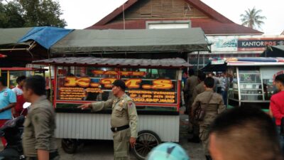 Pemilik Sate KMS : Yang di Simpang Haru Bukan Bagian dari Kami !