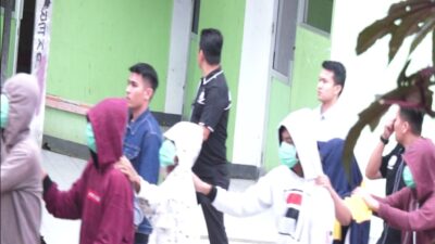 Dijaga Ketat Polisi, Pra Rekon Di Ponpres Nurul Ikhlas Juga Tertutup