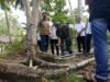 Kepala Badan Nasional Penanggulangan Bencana (BNPB) Letjen Doni Monardo saat meninjau kondisi pulau Simakakang Aloita Mentawai, Rabu (6/2/2019).