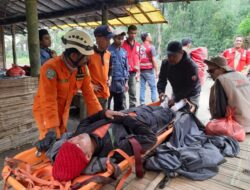 Retak Tulang Punggung, Pendaki Merapi Asal Pekanbaru Dirawat Di RS Stroke