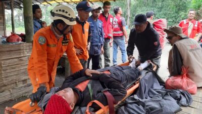 Retak Tulang Punggung, Pendaki Merapi Asal Pekanbaru Dirawat Di RS Stroke
