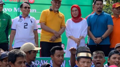 Edriana Ajak Warga Promosi Kuliner Sate Padang