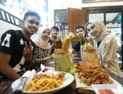 Cafe Boardgame Padang, Sediakan Banyak Mainan Bikin Lupa Waktu