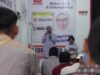Edriana bersama kakak sulung Prabowo Subianto, Biantiningsih Miderawati Djiwandono saat menyapa, sosialisasi pemilu kepada para relawan dan masyarakat di Kabupaten Tanah Datar, Provinsi Sumatera Barat, Kamis (14/2/2019)