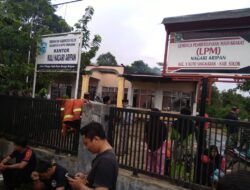 Raskin 2,6 Ton Beserta Kantor Walinagari Aripan Diamuk Si Jago Merah