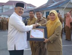 Walikota Solok Lepas ASN Purna Bakti