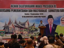 Kunjungan ke Padang, Wapres Ajak Masyarakat Jaga Persatuan