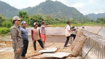 Jembatan Salido Pessel Ditargetkan Rampung Akhir 2019