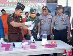 Polres Solok Selatan Musnahkan Ratusan Botol Miras