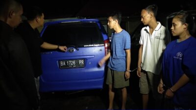 Beli Makanan, Mobil Pengusaha Mainan Dibawa Kabur Karyawan