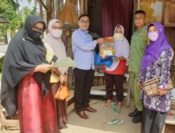 Pemkot Solok Distribusikan 100 Paket Sembako Bantuan Pegadaian