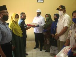 Bupati Pastikan Bantuan Beras Yang Didistribusikan Adalah Beras Premium Bagi Masyarakat Kabupaten Solok