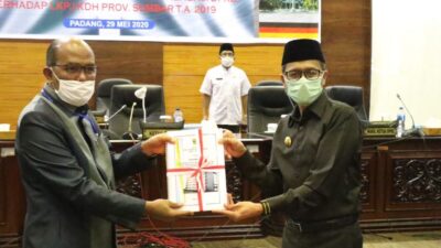 Gubernur Sumbar Terima Rekomendasi DPRD Terkait LKPJ Tahun 2019