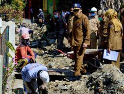 Percepat Pengerjaan, Wawako Hendri Septa Tinjau Pelebaran Drainase di Ujung Gurun