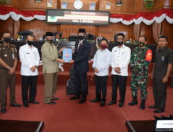 DPRD Bersama Pemerintah Kabupaten Solok Gelar Rapat Pertanggungjawaban APBD Tahun 2019