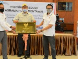 Semen Padang Bantu Pembangunan Asrama Putri Mentawai