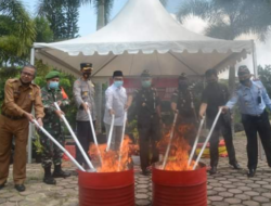 Kejari Solsel Musnahkan Barang Bukti, 80 Persen Narkoba