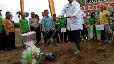 Nasrul Abit Jadikan Sektor Pertanian Prioritas Pada Program Kerjanya