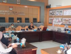 KPU dan Tim Paslon Bahas Materi Debat Calon Gubernur Sumbar