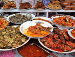 Wisata Kuliner Padang Legendaris, Nikmati Hidangan Khas Minang