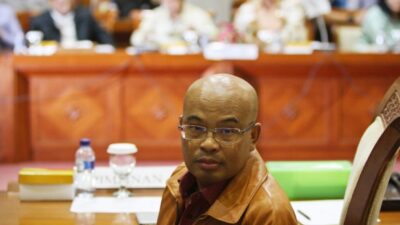 Wakil Ketua Komisi Hukum DPR Desmond Sebut Jokowi Bakal Pilih Kapolri Penurut