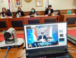 Berkembangnya Teknologi, Adam : Tidak Adanya Batasan Lagi